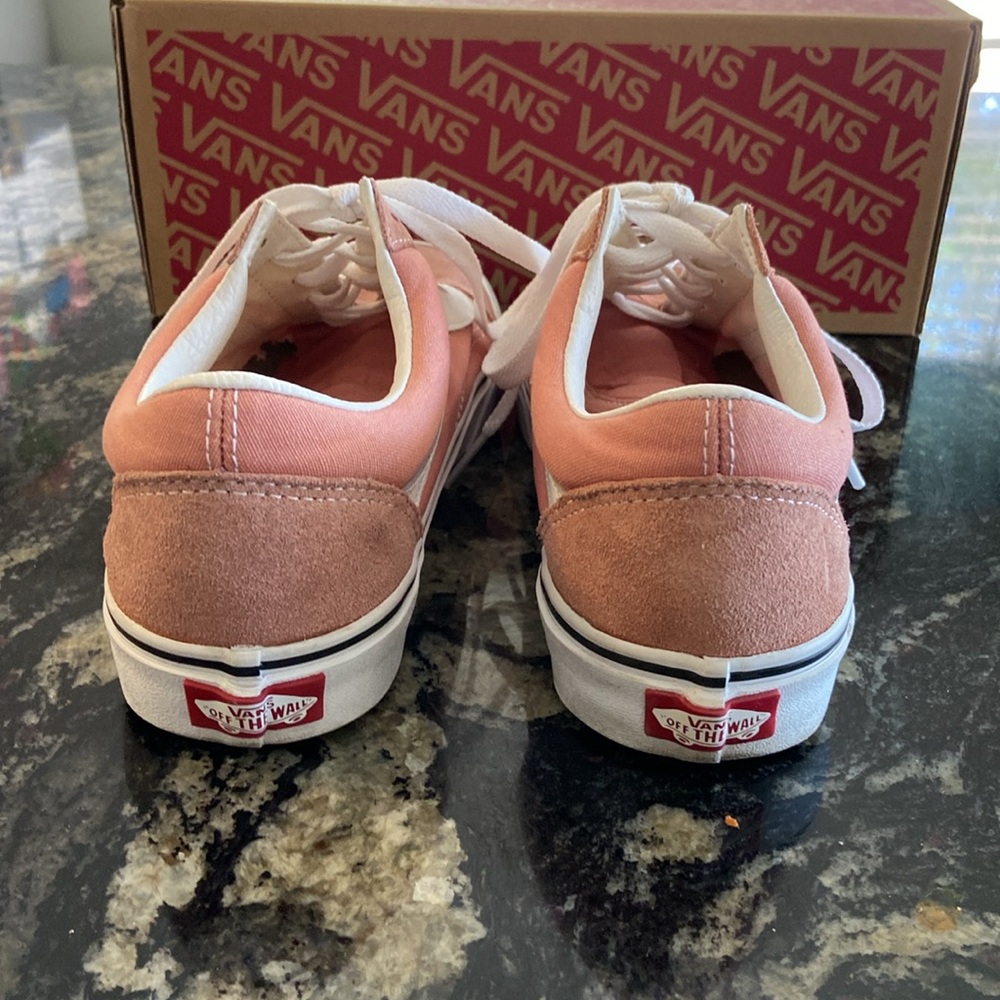 Van’s Classic Old Skool Sneakers - Picture 5 of 7